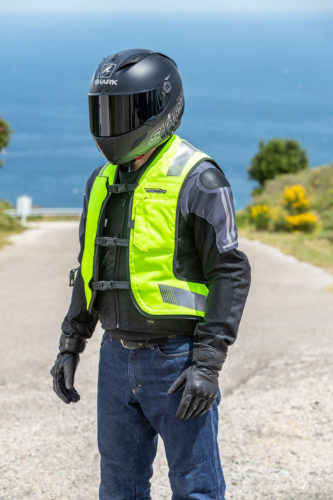 Helite Turtle 2 Hi viz Airbagvest   MC UTSTYR